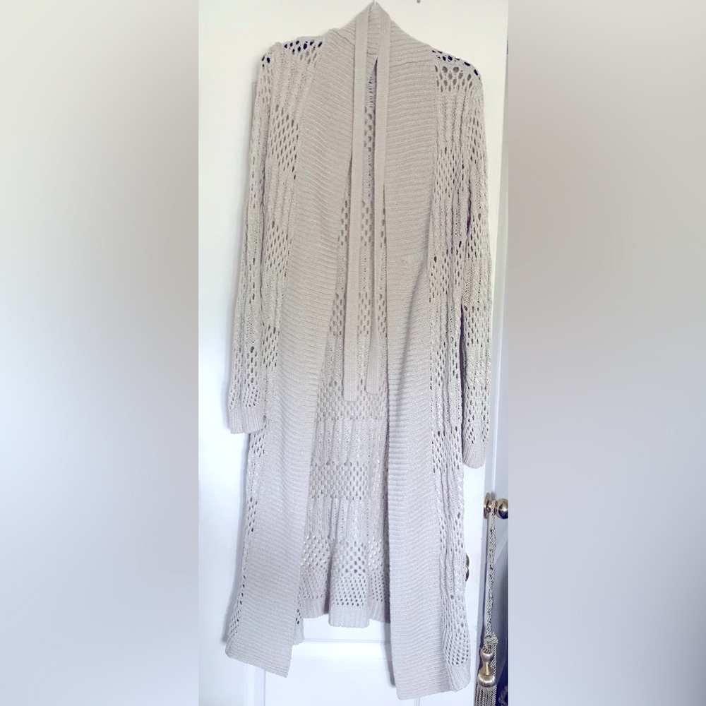 Long, lightweight sweater coat